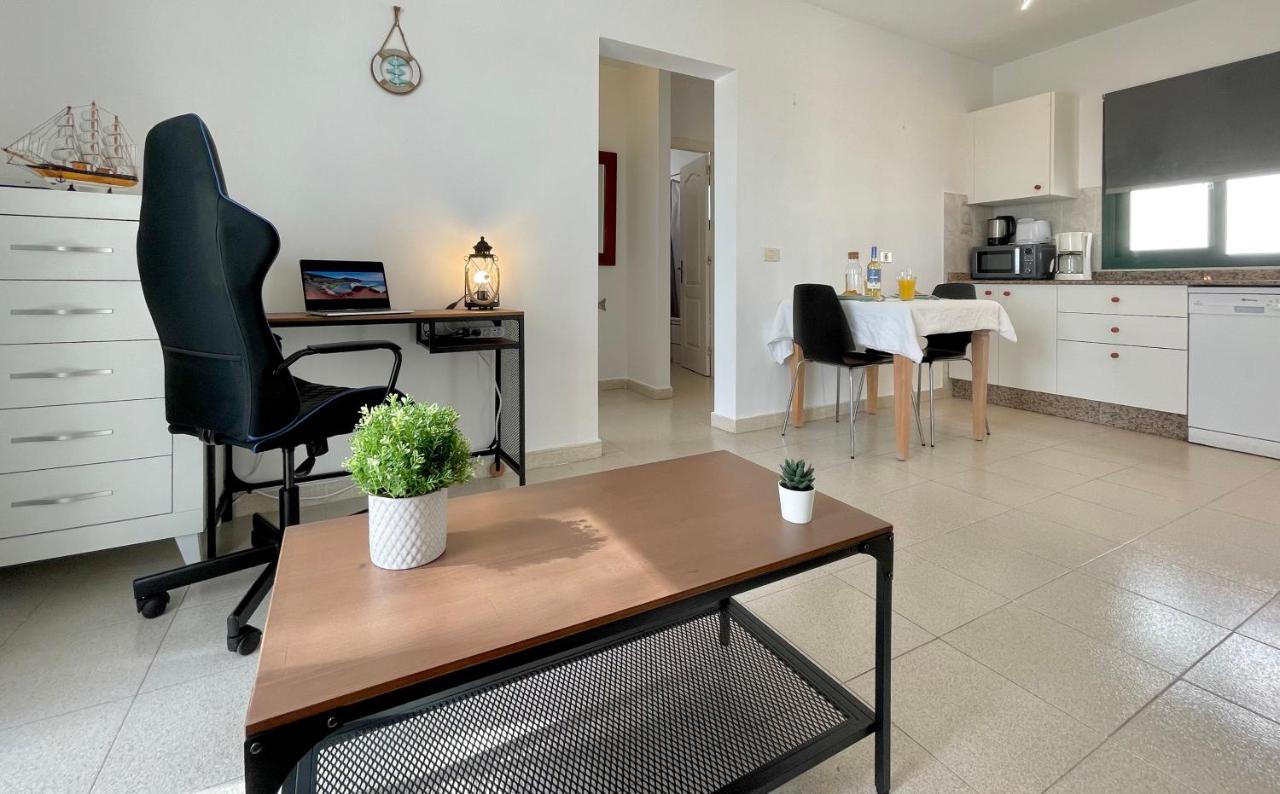 Cozy And Sunny Apartment Over The Rooftops Puerto del Carmen  Exterior foto